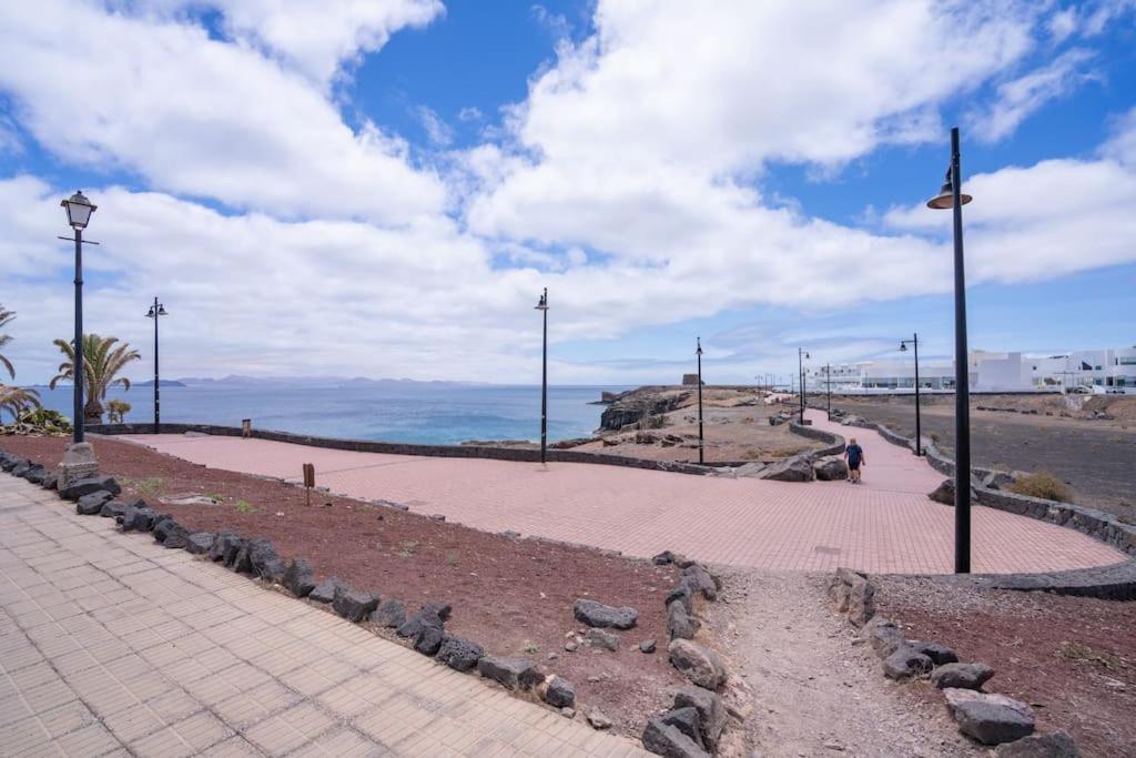 Beautiful Home In Lanzarote 5 Mins From Marina Playa Blanca  Eksteriør bilde