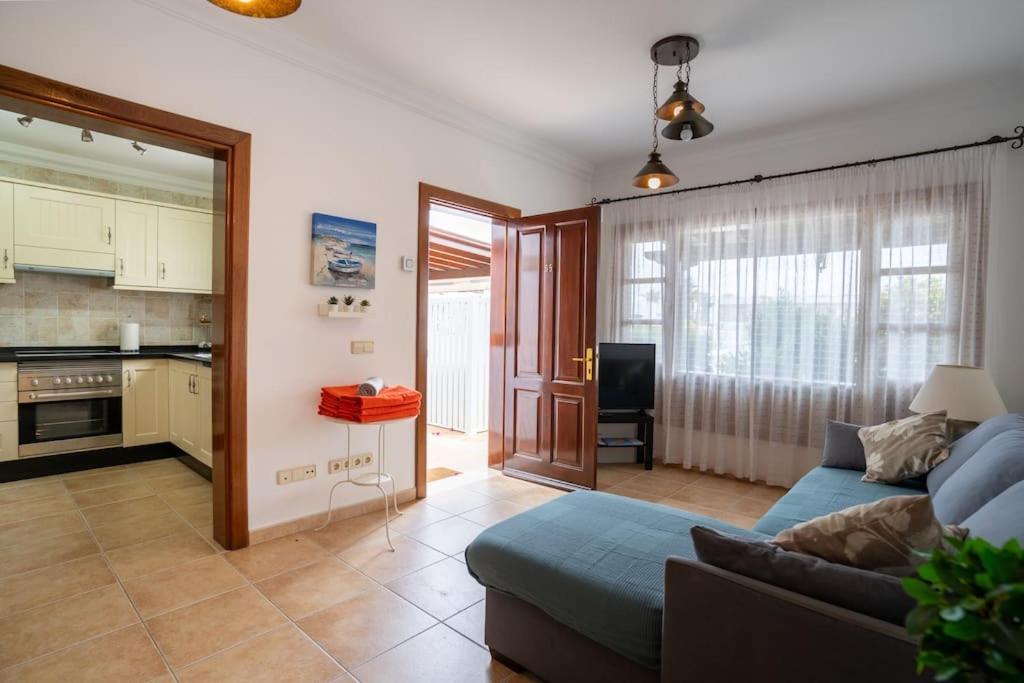 Beautiful Home In Lanzarote 5 Mins From Marina Playa Blanca  Eksteriør bilde